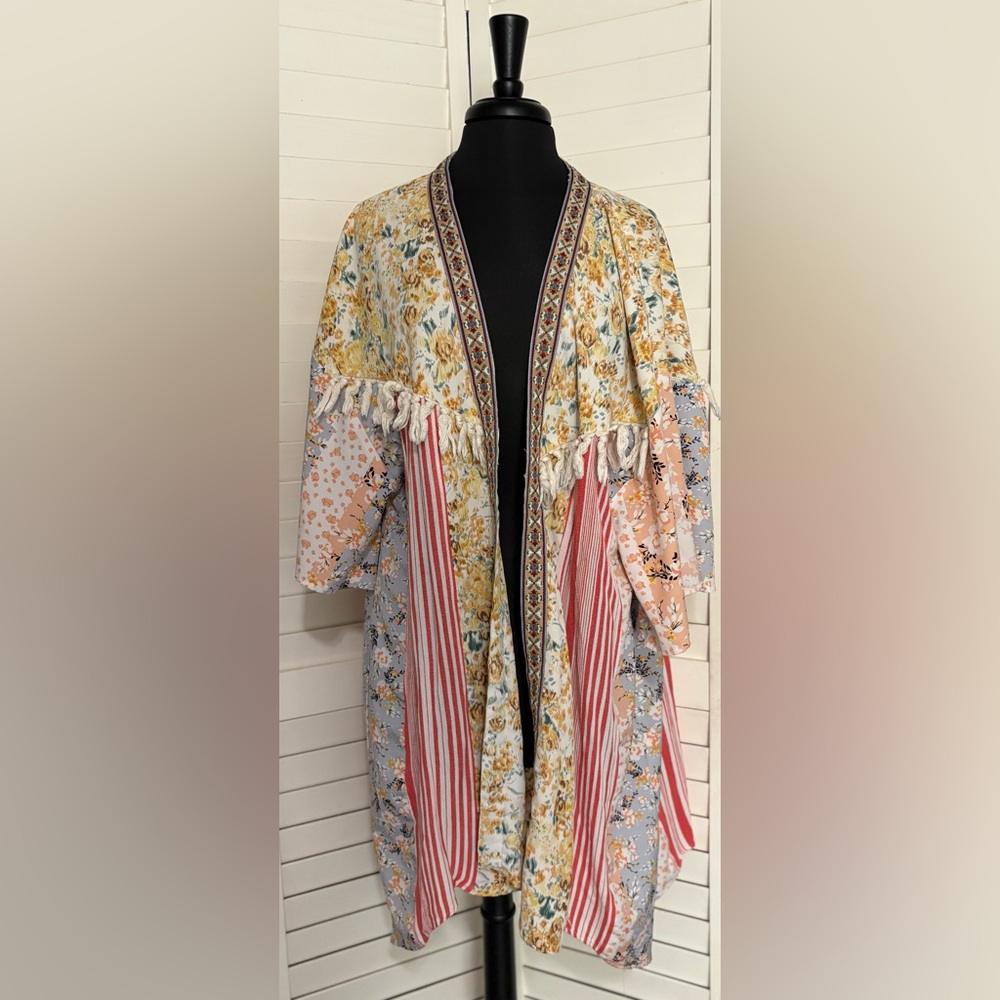 Floral Multicolor Kimono Top